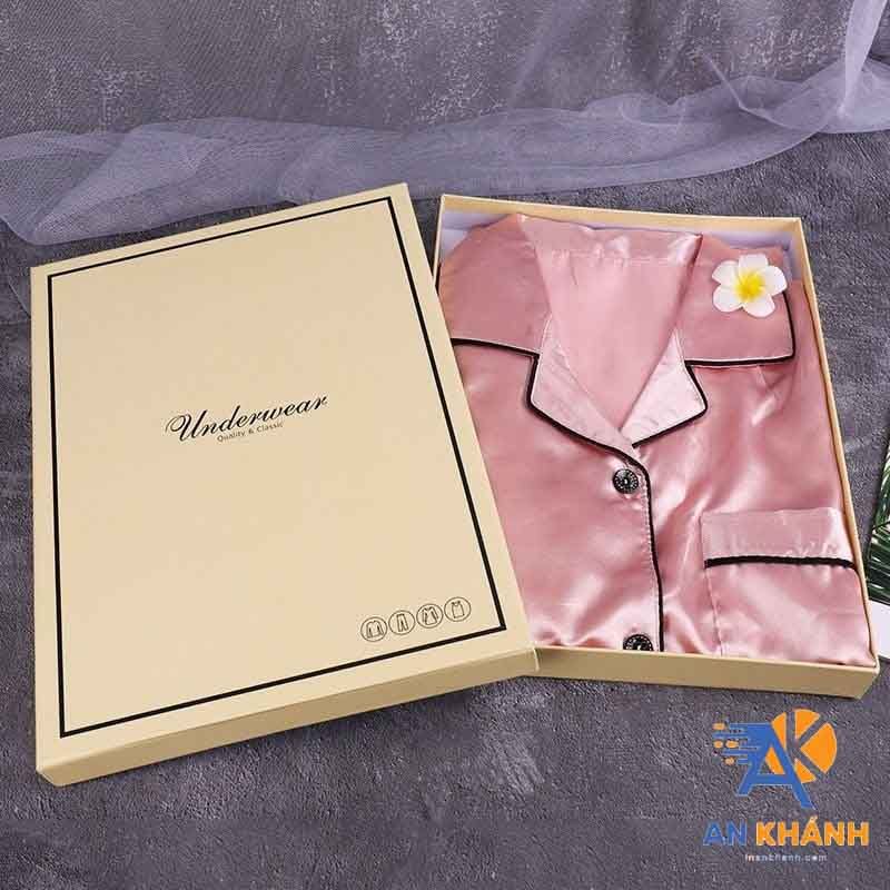 Mẫu hộp giấy đựng quần áo 03