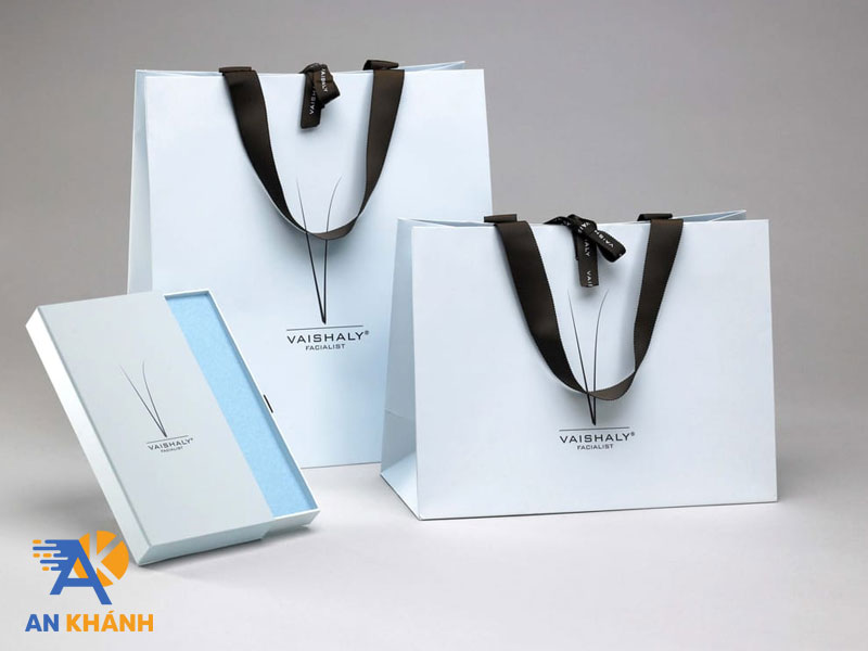 loi-ich-khi-in-tui-cho-shop-thoi-trang-inankhanh