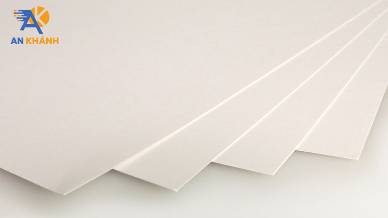 giay-bristol-la-gi-dac-diem-ung-dung-va-cach-chon-phu-hop-inankhanh