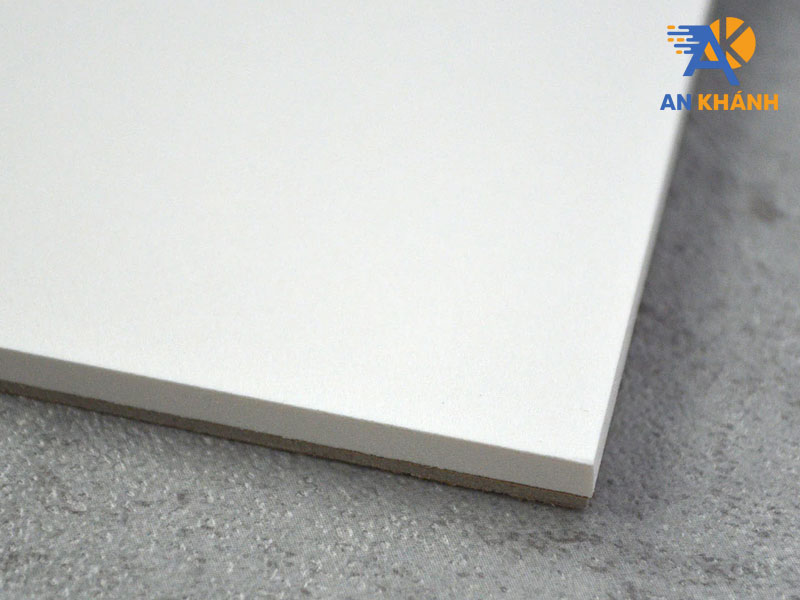 giay-bristol-la-giay-gi-inankhanh