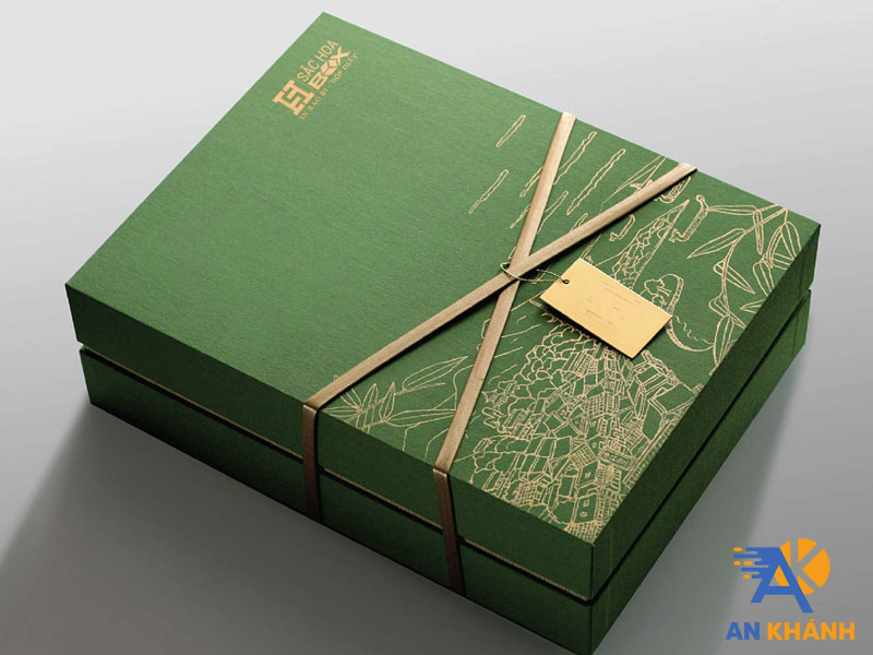 hop-qua-tet-thiet-ke-theo-yeu-cau-inankhanh