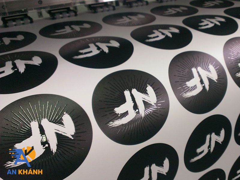 phu-uv-toan-phan-inankhanh