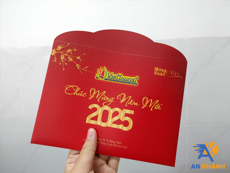 so-sanh-giay-ford-va-giay-couche-chi-tiet-1-inankhanh