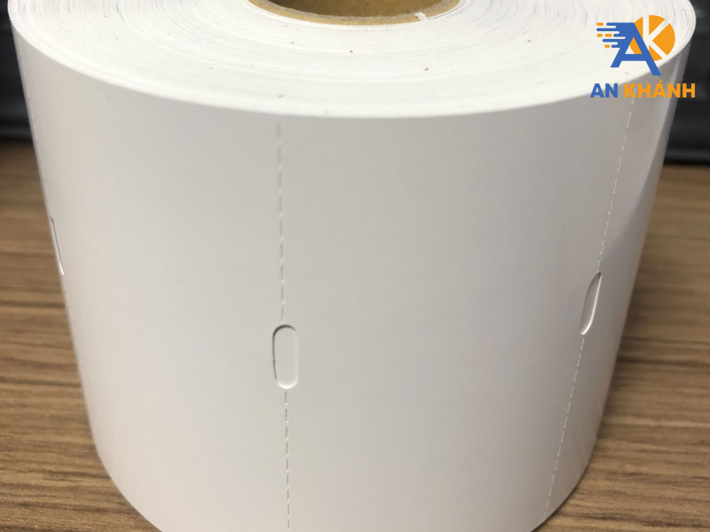 so-sanh-giay-ford-va-giay-couche-chi-tiet-inankhanh