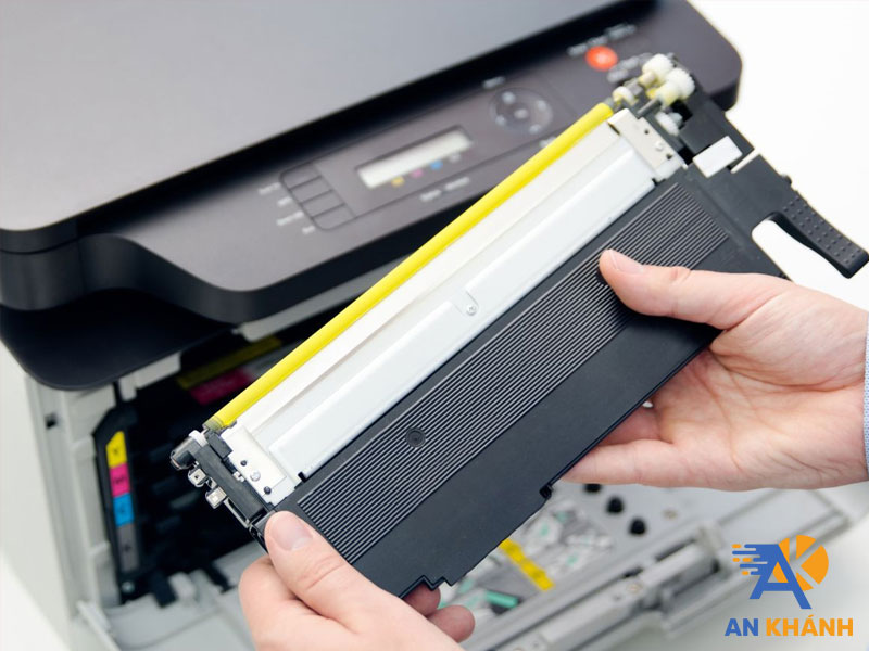 cach-thay-muc-may-in-tem-chi-tiet-1-inankhanh