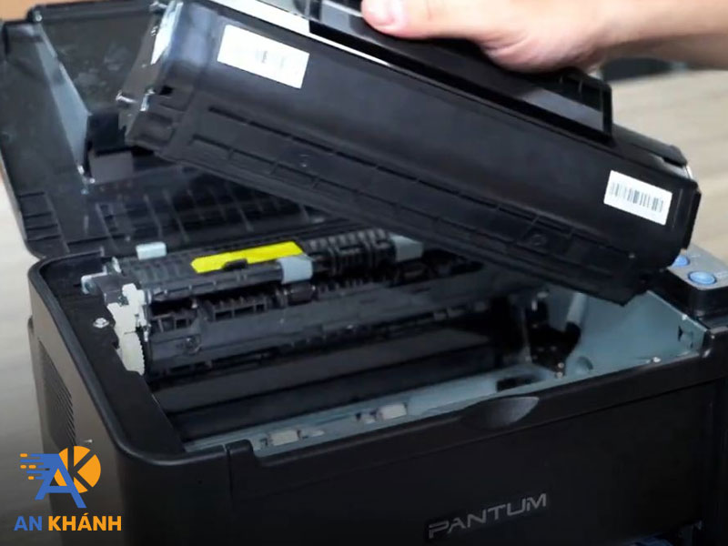 cach-thay-muc-may-in-tem-chi-tiet-inankhanh