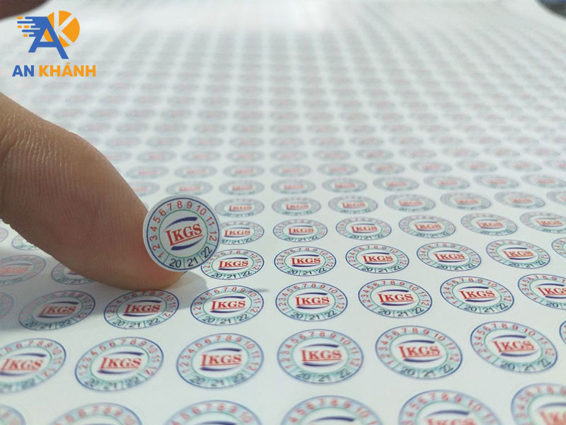 ung-dung-thuc-te-cua-giay-in-tem-vo-2-inankhanh