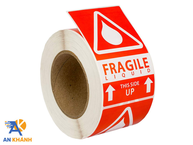 ung-dung-thuc-te-cua-tem-nhan-pvc-trong-khau-dong-goi-inankhanh