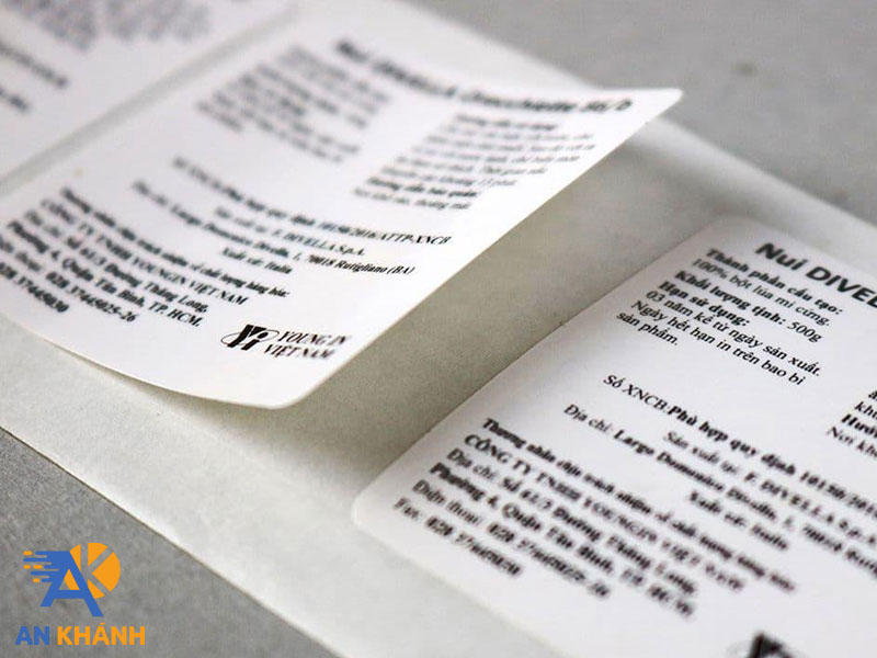 ky-thuat-dan-tem-decal-sua-chuan-de-khong-bi-bong-bong-khi-inankhanh