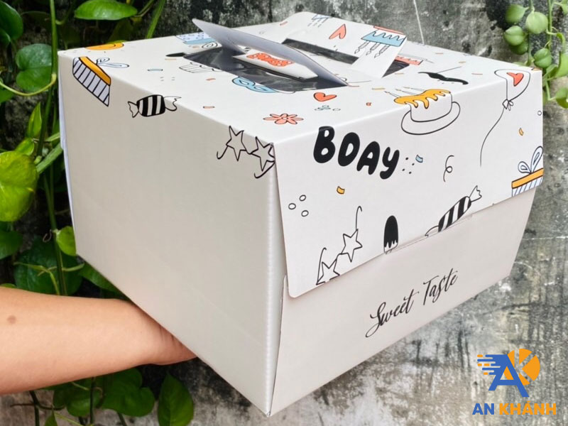 chat-lieu-in-hop-banh-sinh-nhat-pho-bien-inankhanh